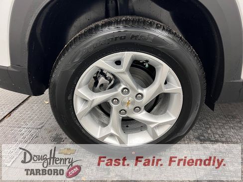 New 2026 Chevrolet Trax LS w/ LS Convenience Package image 17