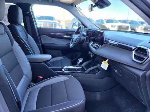 New 2026 Chevrolet TrailBlazer LT w/ LT Cold Weather Package image 9