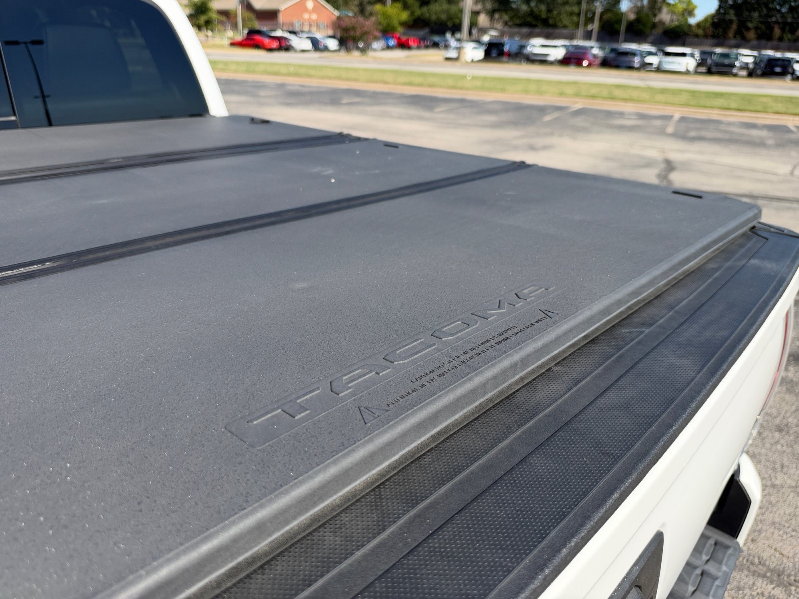 Used 2022 Toyota Tacoma Limited AWD/4WD image 19