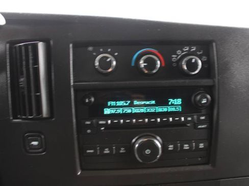 Used 2020 Chevrolet Express 2500 w/ Communications Package RWD image 15