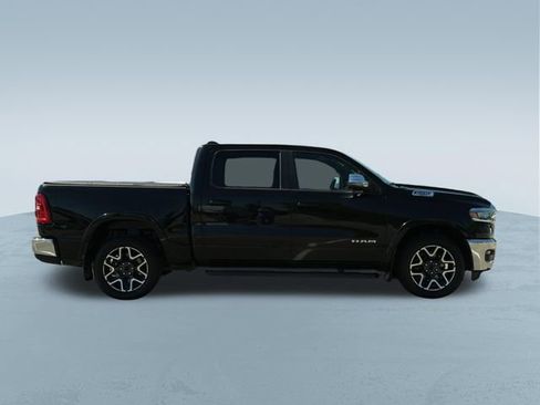 Used 2025 RAM 1500 Laramie AWD/4WD image 10