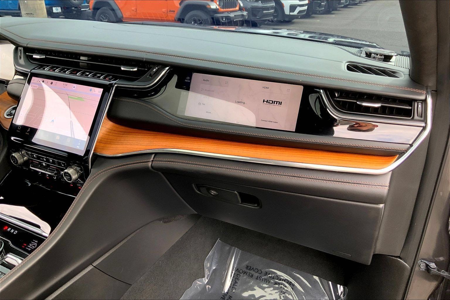 Certified 2025 Jeep Grand Cherokee L Summit AWD/4WD image 18