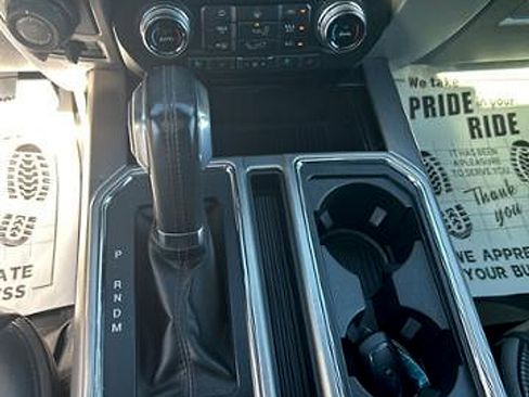 Used 2018 Ford F150 Platinum w/ Equipment Group 701A Luxury image 24