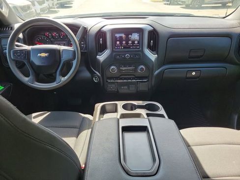 Used 2024 Chevrolet Silverado 1500 Custom image 14