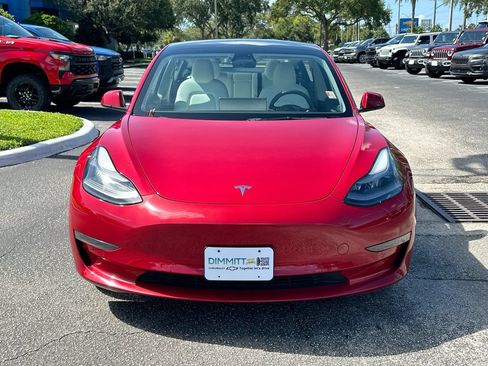 Used 2022 Tesla Model 3 Standard Range RWD image 2