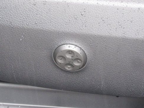 New 2026 Mercedes-Benz GLC 300 4MATIC image 11