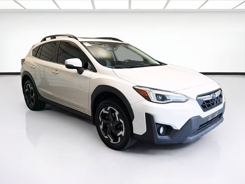 Used 2021 Subaru Crosstrek 2.5i Limited w/ Moonroof Package 2 AWD/4WD image 3