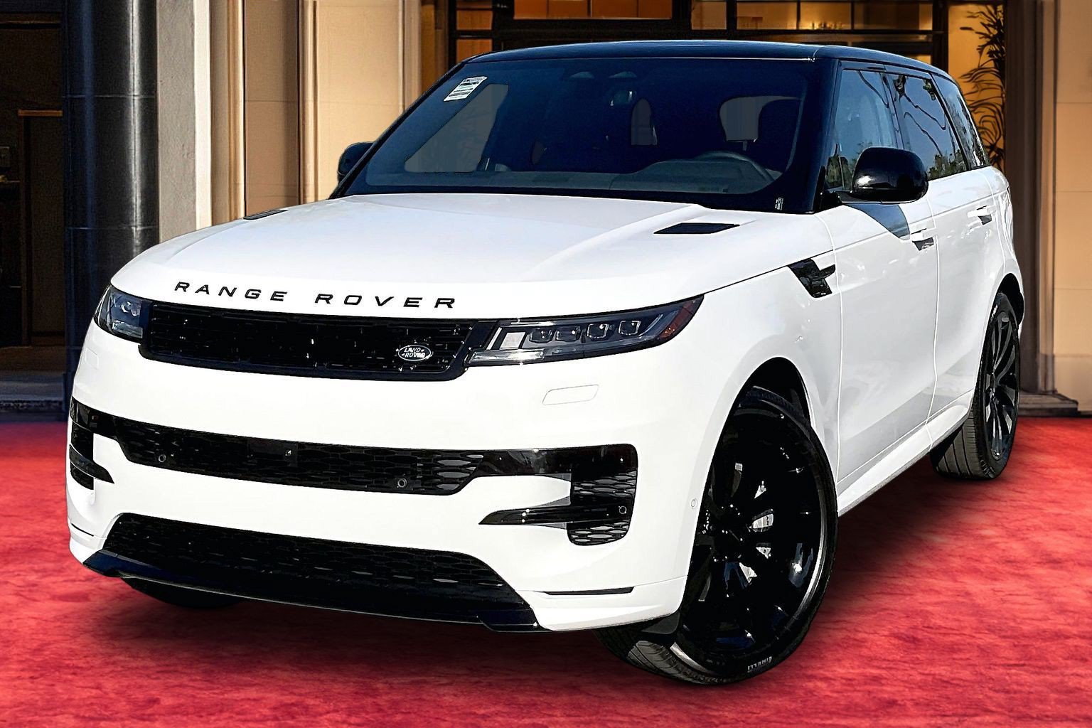 New 2027 Land Rover Range Rover Sport Dynamic SE AWD/4WD image 1