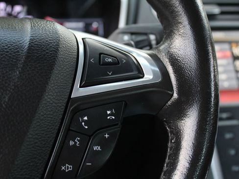 Used 2013 Ford Fusion Titanium image 28