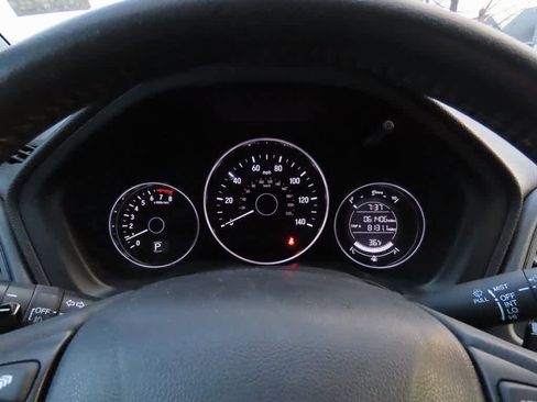 Certified 2019 Honda HR-V Sport image 22