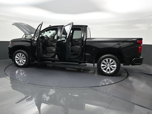 Used 2024 Chevrolet Silverado 1500 Custom RWD image 29