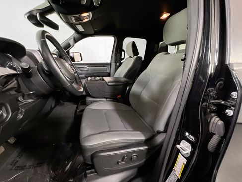 Used 2022 RAM 1500 Big Horn AWD/4WD image 19
