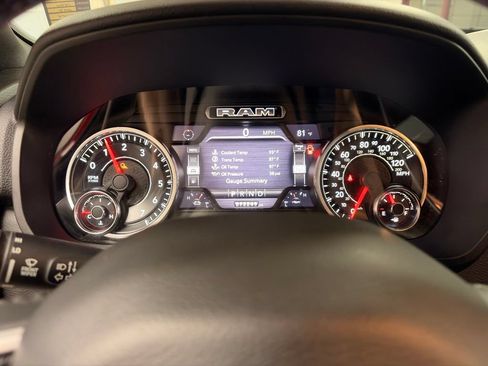 Used 2020 RAM 1500 Big Horn AWD/4WD image 32