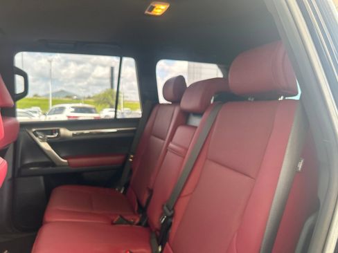 Used 2021 Lexus GX 460 Premium w/ Premium Package AWD/4WD image 16
