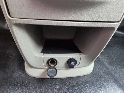 Used 2017 Dodge Grand Caravan SE w/ Power Window Group FWD image 25