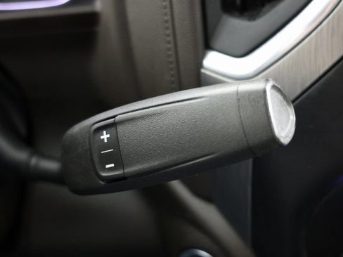 Used 2023 GMC Sierra 2500 Denali image 6