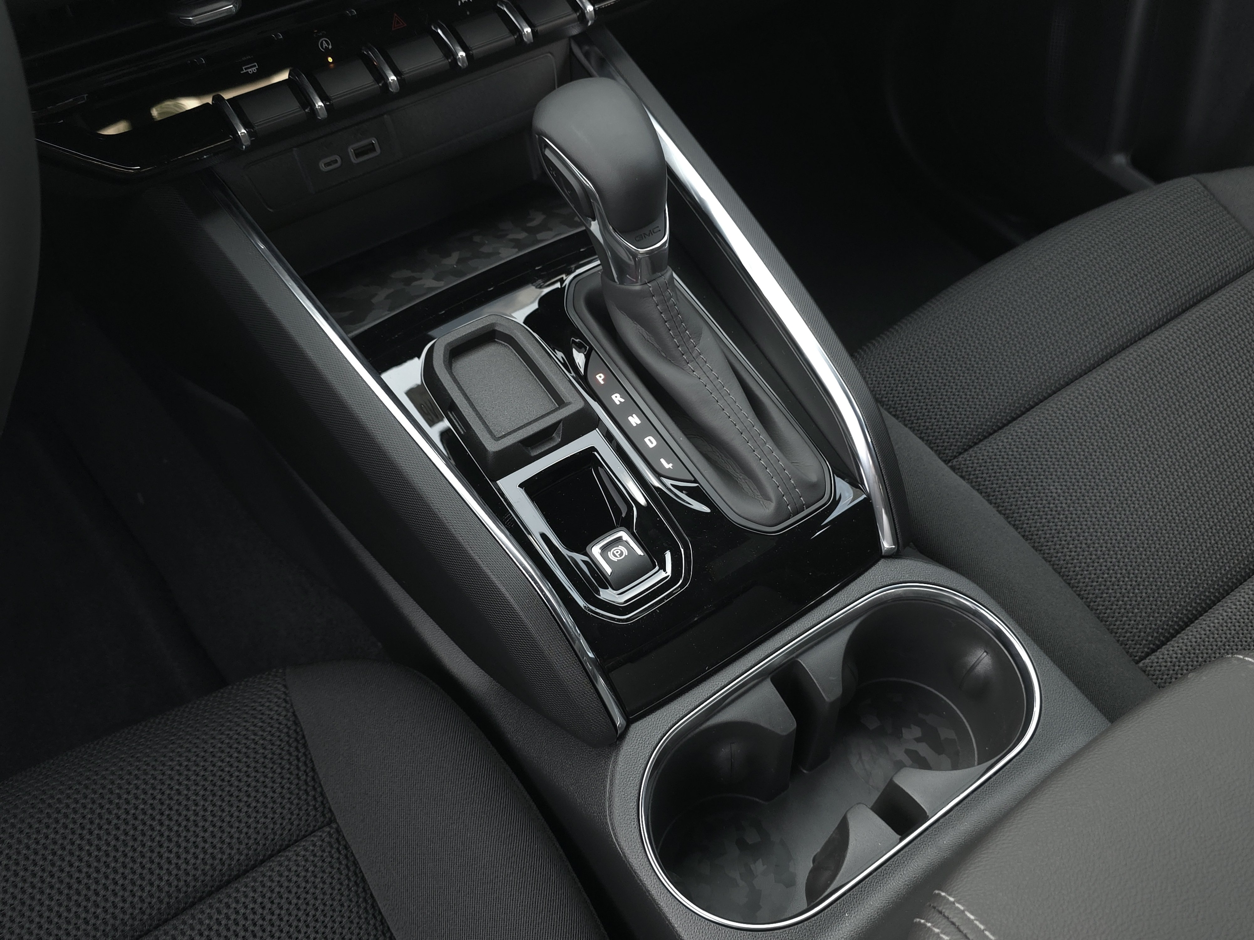 New 2026 GMC Canyon Elevation RWD image 14