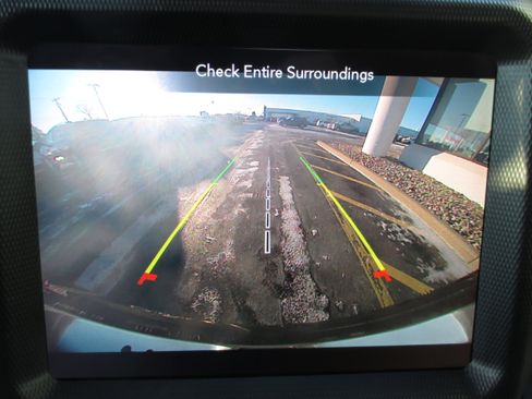 Used 2021 Jeep Wrangler Unlimited Sahara image 19