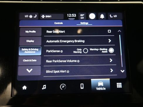 Used 2025 Jeep Grand Cherokee 4WD image 18