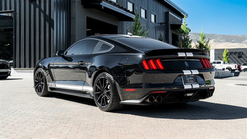 Used 2017 Ford Mustang Shelby GT350 w/ Electronics Package RWD image 2