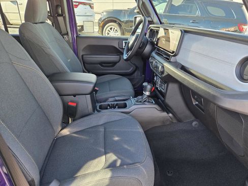 New 2026 Jeep Gladiator Sport image 35