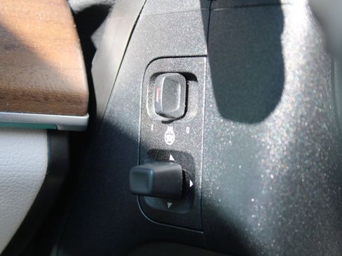 Certified 2023 Mercedes-Benz GLS 450 4MATIC image 14