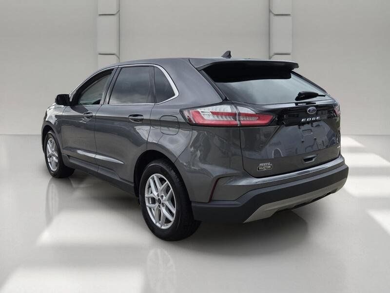 Used 2024 Ford Edge SEL AWD/4WD image 3