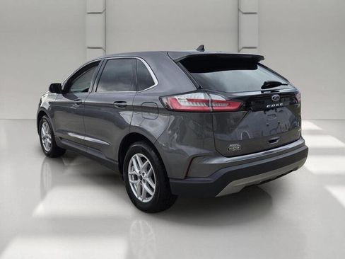 Used 2024 Ford Edge SEL AWD/4WD image 3