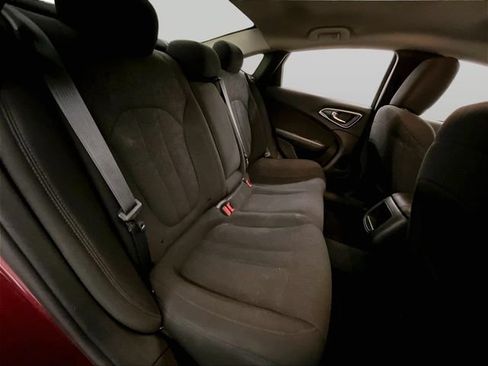 Used 2015 Chrysler 200 Limited FWD image 27
