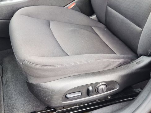 Used 2021 Chevrolet Malibu LT image 24