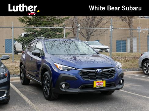 Used 2024 Subaru Crosstrek 2.0i Premium image 1