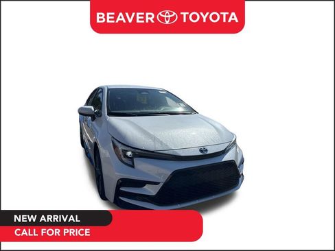 Used 2024 Toyota Corolla SE image 1