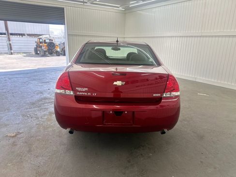 Used 2015 Chevrolet Impala LT w/ LT Sunroof Package image 6