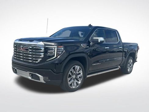 Used 2023 GMC Sierra 1500 Denali w/ Denali Reserve Package AWD/4WD image 2