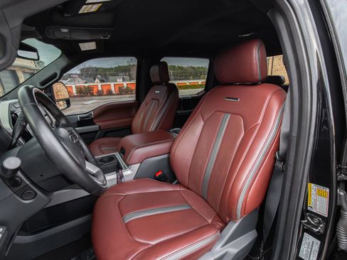 Used 2022 Ford F350 Platinum image 25