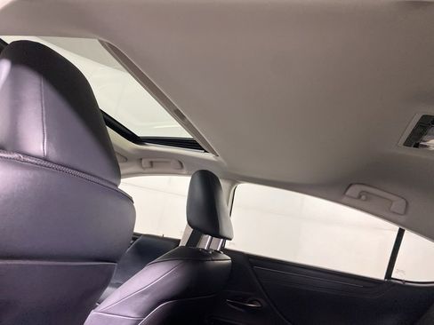 Certified 2024 Lexus ES 350 w/ Premium Package image 14