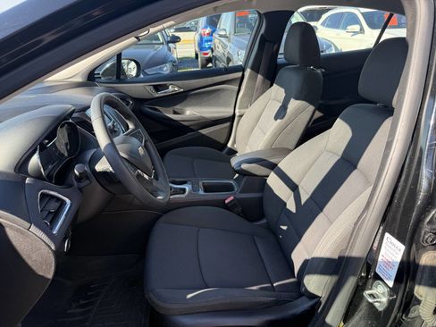 Used 2016 Chevrolet Cruze LT w/ Convenience Package image 12