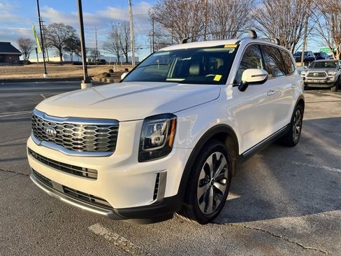 Used 2021 Kia Telluride EX w/ EX Premium Package image 7