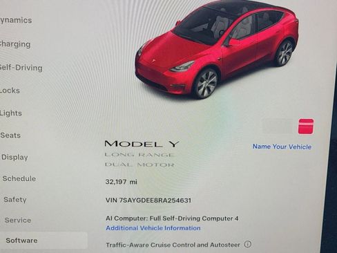 Used 2024 Tesla Model Y Long Range AWD/4WD image 3