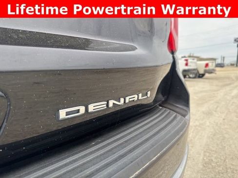 Used 2022 GMC Yukon Denali AWD/4WD image 13
