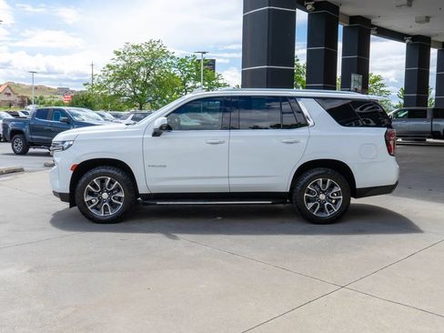 Used 2021 Chevrolet Tahoe LT w/ LT Signature Plus Package AWD/4WD image 4