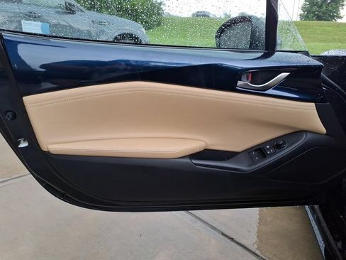 New 2026 MAZDA MX-5 Miata Grand Touring w/ Appearance Package RWD image 10