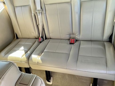 Used 2008 Ford Expedition EL Eddie Bauer image 22