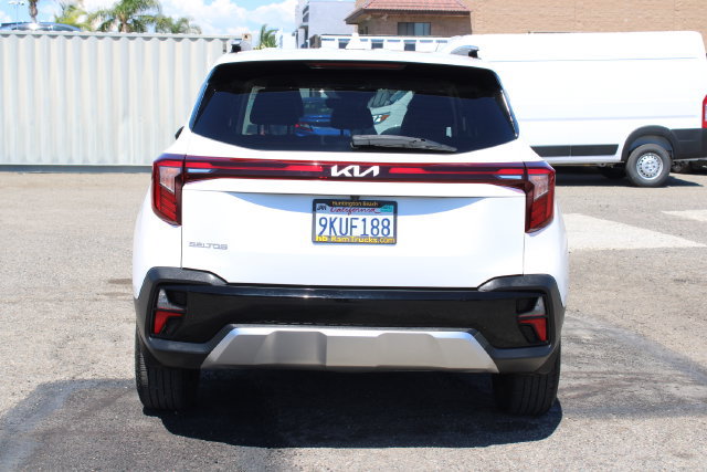 Used 2024 Kia Seltos S FWD image 4