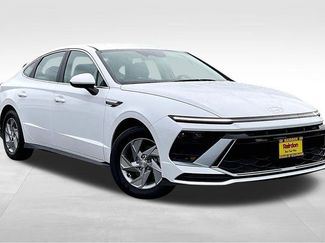 New 2025 Hyundai Sonata SE 360° Tour