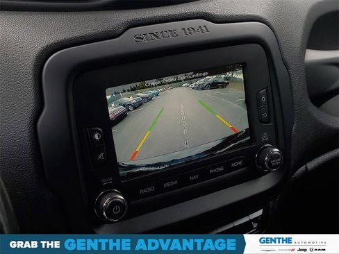 Used 2015 Jeep Renegade Trailhawk w/ Popular Equipment Group image 19