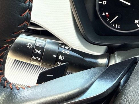 Certified 2025 Subaru Crosstrek 2.5i Limited image 37