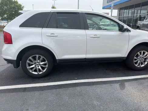 Used 2014 Ford Edge Limited w/ Driver Entry Package image 3