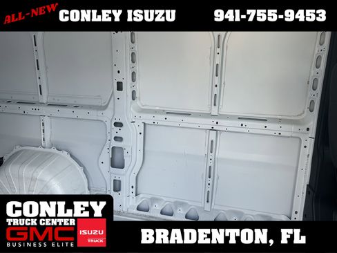 Used 2025 RAM ProMaster 2500 w/ Convenience Group image 7