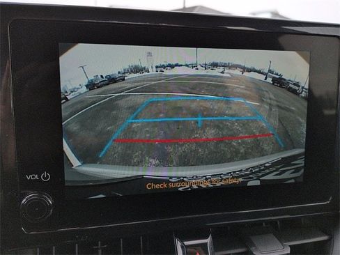 Certified 2025 Toyota Corolla LE image 21